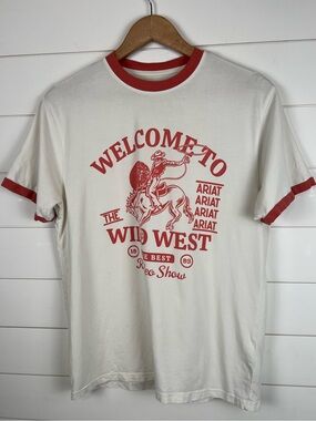 Ariat Women's Short Sleeve Wild West Show Graphic Ringer T-Shirt Coconut Milk M